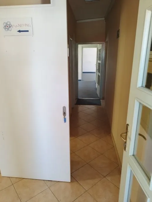 kuća za radnike: osijek, ind.zona, 180.00 m2 (prodaja) - slika 5