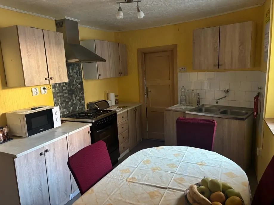 kuća: osijek, centar, prizemnica, 100.00 m2 (prodaja) - slika 10