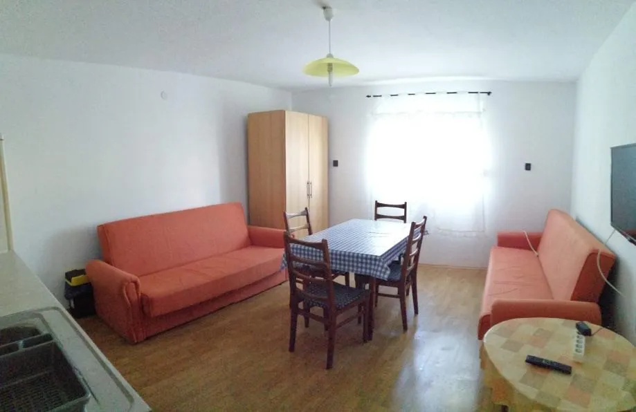 kuća: vir, 400.00 m2 (prodaja) - slika 4