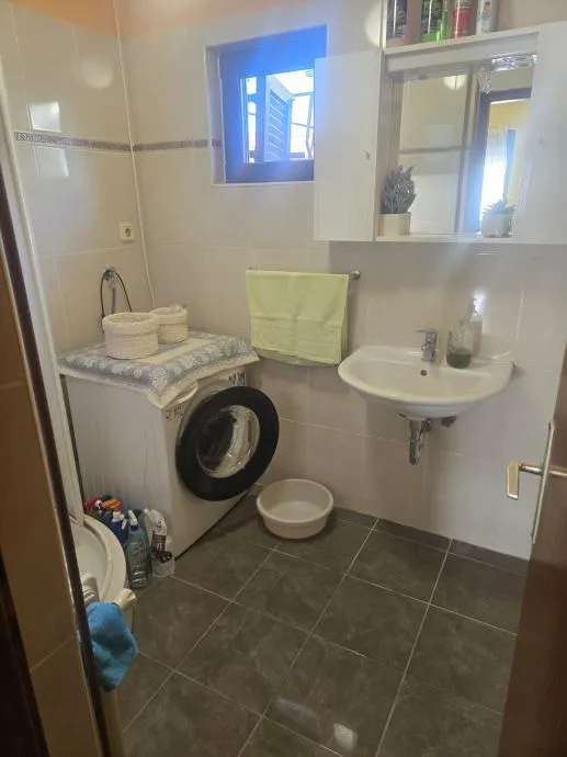 kuća: zagreb (trešnjevka), 375.00 m2 (prodaja) - slika 9
