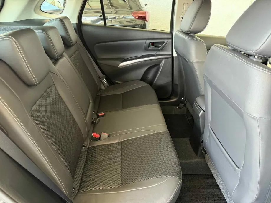 s-cross 1,4 hyb automatik glx elegance 2wd - dostupno odmah!!! - slika 17