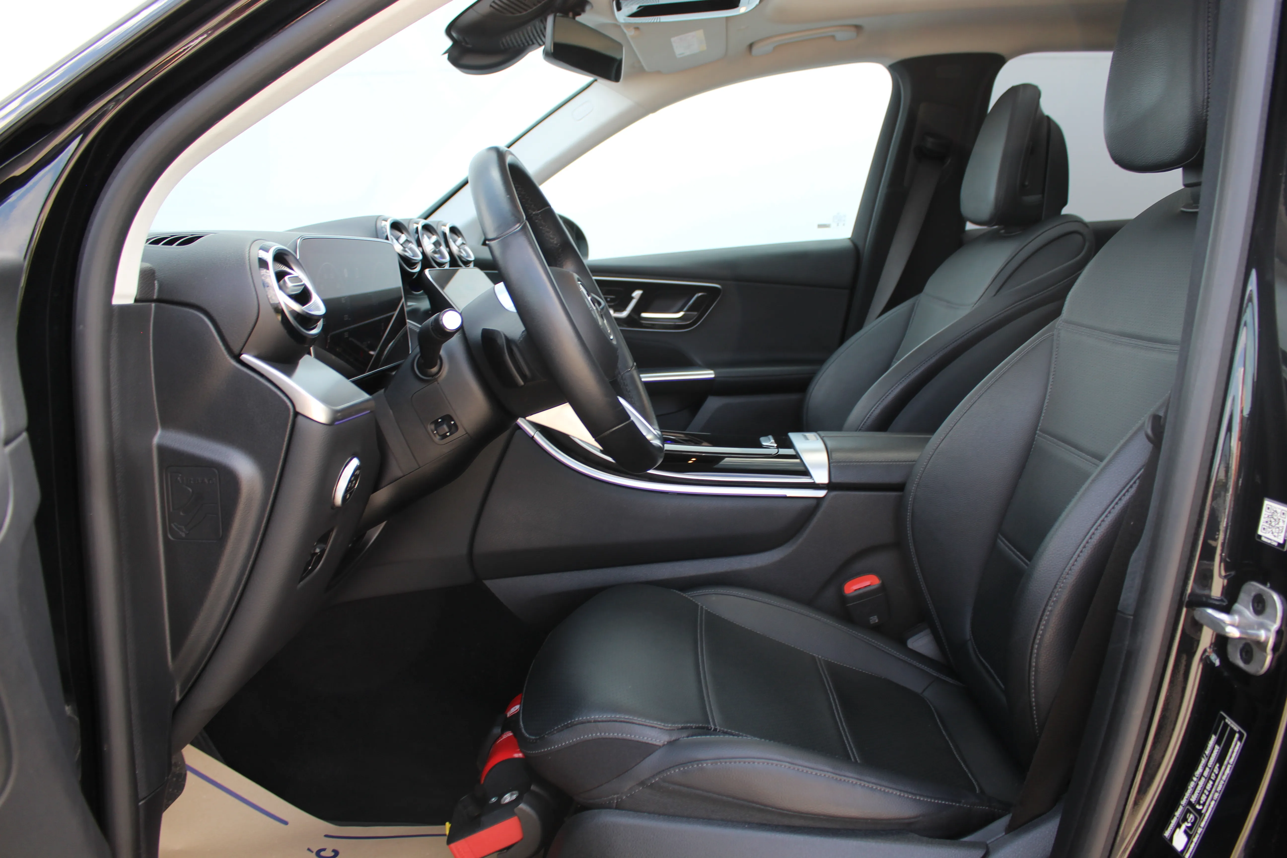 13194 mercedes-benz glc 220d 4matic avantgarde aut. - slika 7
