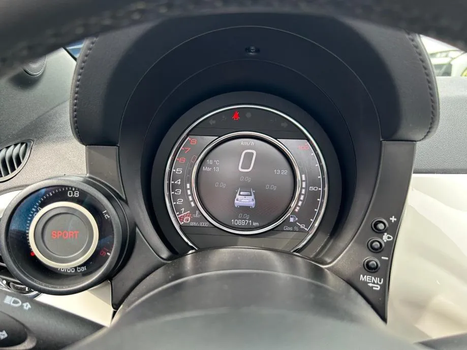 abarth 500 140 cabrio - 2015 - 100.000km - servisna - reg 1 god !!! - slika 21