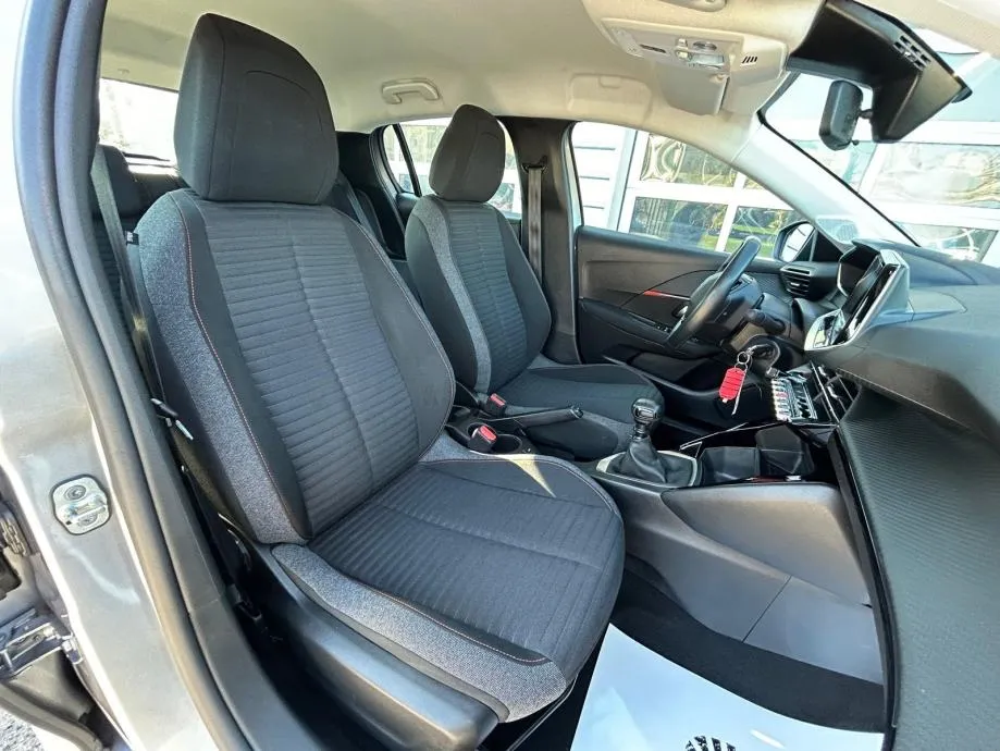 peugeot 208 1,5 hdi style - 2022 - servisna - garancija - reg1god !! - slika 18