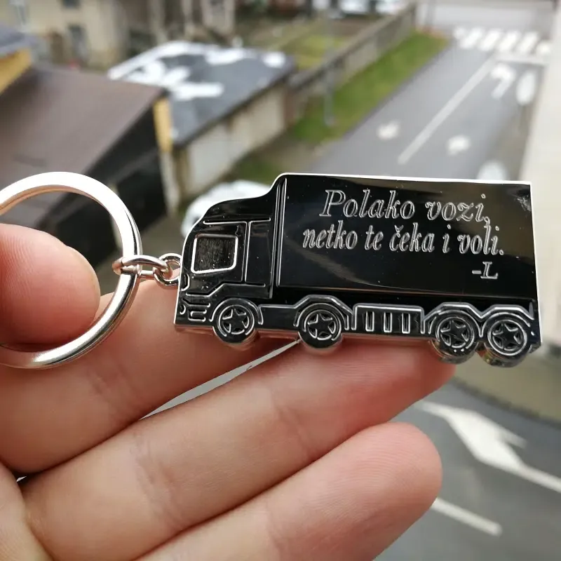 privjesak ‘kamion 1’ - slika 3