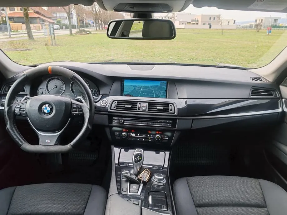 bmw serija 5 520d automatik, 2011g, 274000 km, kartice 24/36 rata - slika 13