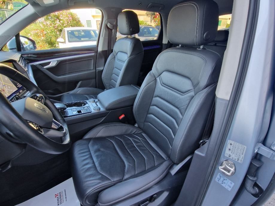 vw touareg v6 tdi -2021- 140.000km -virtual - nove gume- reg.1. god ! - slika 16