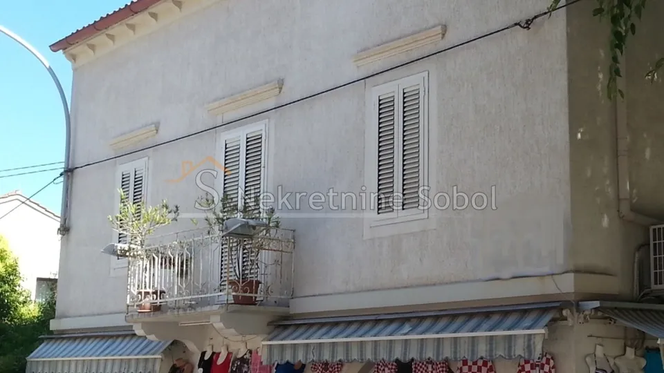 mali lošinj - kuća, 200.00 m2 prodaja - slika 3