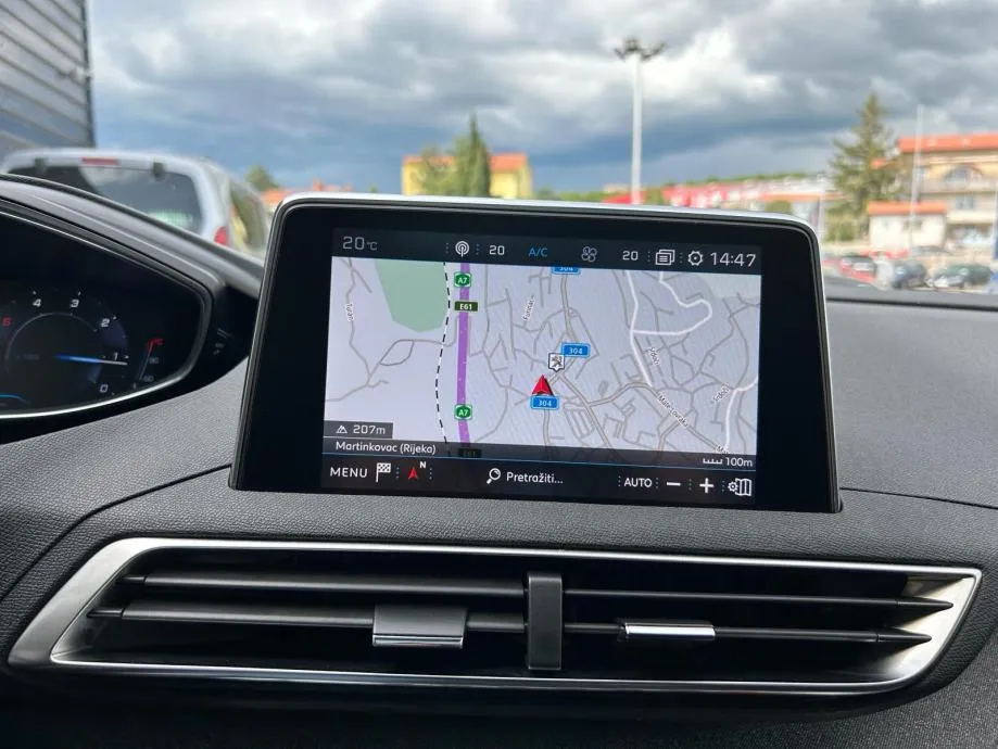 peugeot 5008 hdi - allure - 130.000 - panorama - navi - 7 sjed - reg! - slika 16