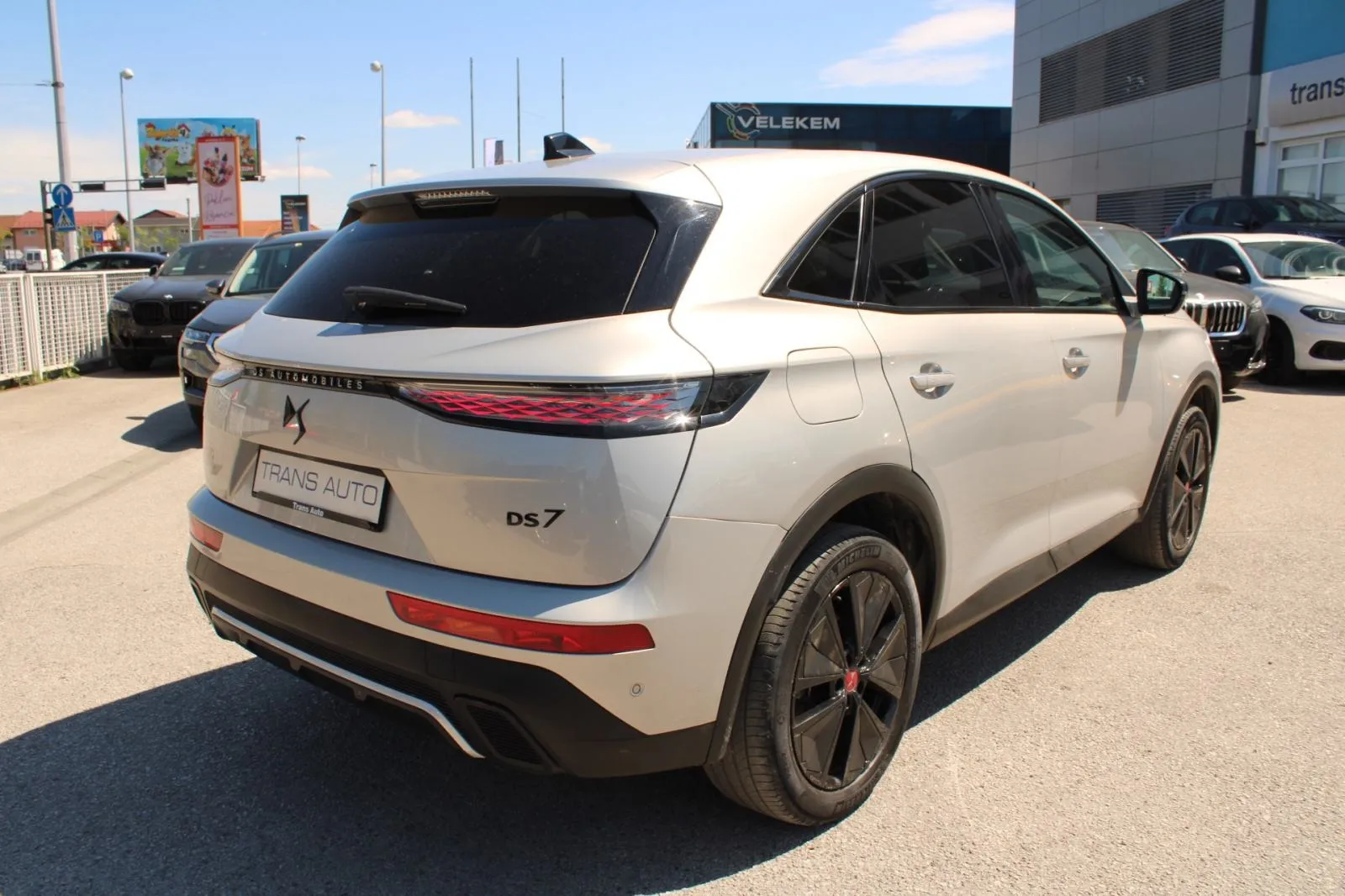 ds automobiles ds7 bluehdi automatik performance line *navigacija,led* - slika 5