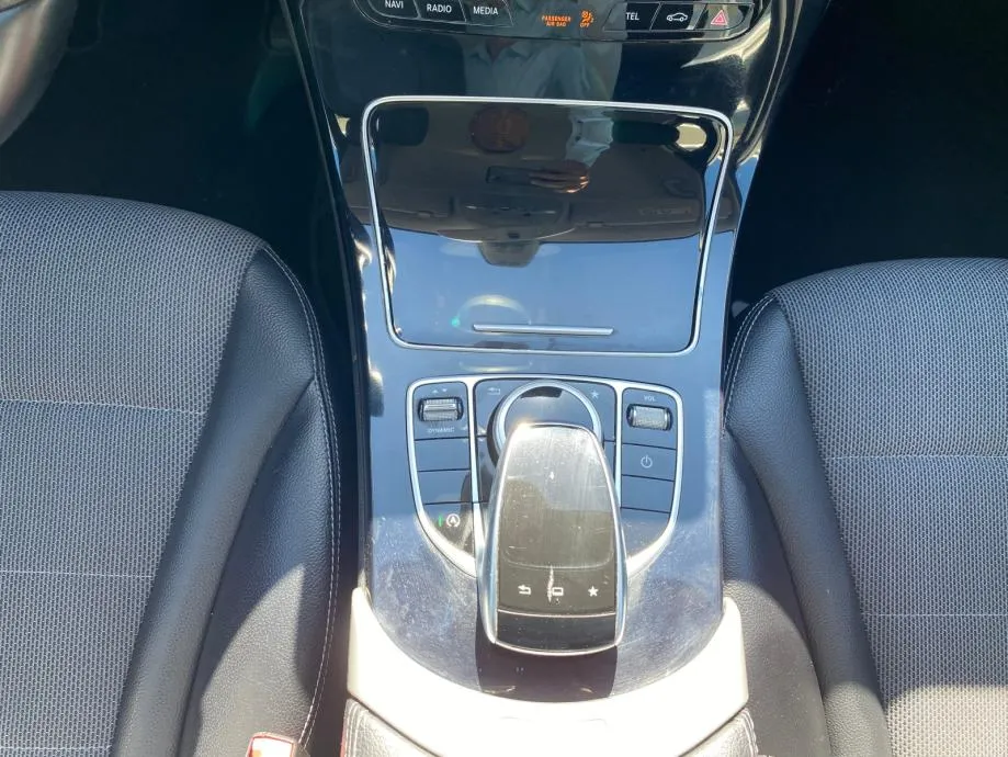 mercedes-benz c-klasa t-model 220d automatik 4xgarancije - slika 19