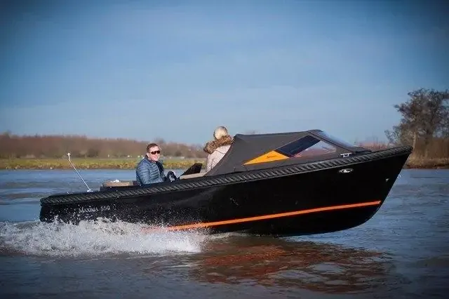 maxima 550 - slika 2