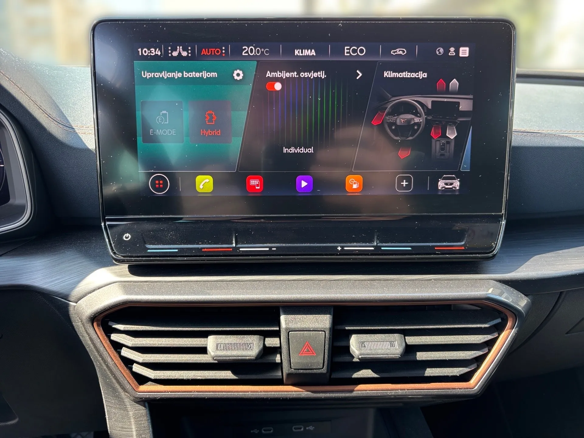 cupra formentor 1,4 tsi ehybrid 110kw - slika 12