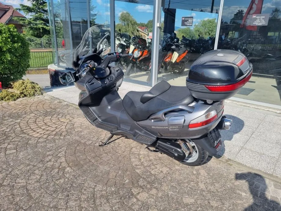 suzuki burgman 650 executive abs, 2009 god. - slika 9