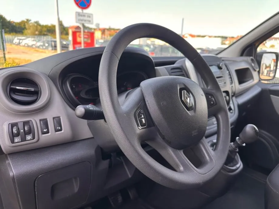 **renault trafic 1.6 dci, hr auto, reg, 1. vlasnik**, 2019 god. - slika 18