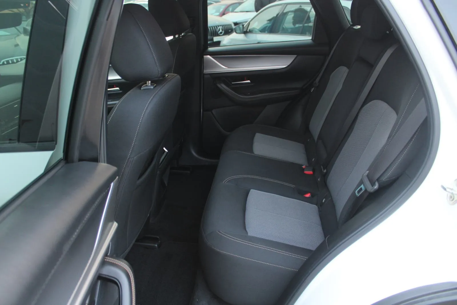 mazda cx-60 3.3d automatik *led, navigacija, kamera* - slika 12