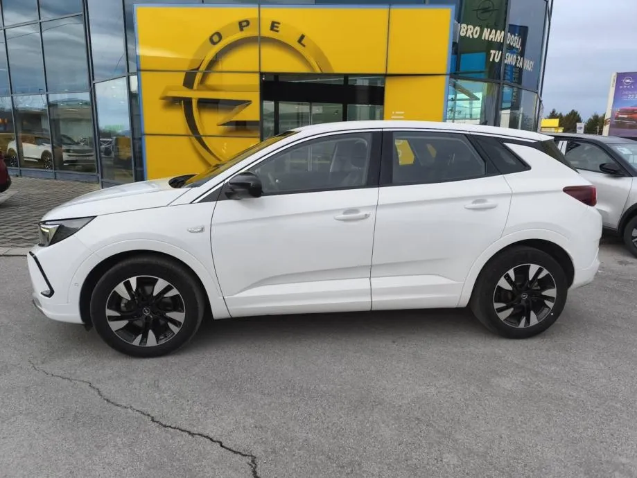 opel grandland design&tech aut 1.5d s/s,96kw - 7 godina garancije! - slika 2