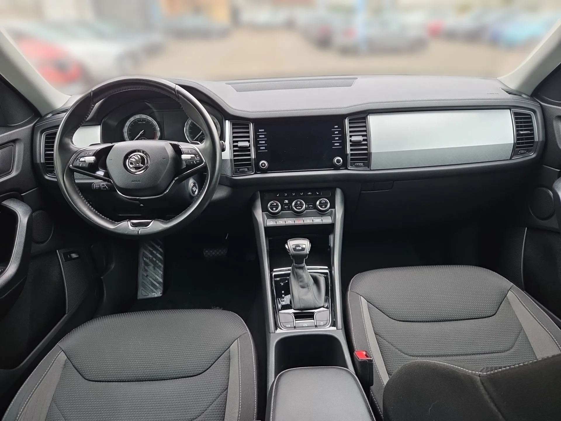 škoda kodiaq 2.0 tdi 110kw 7 sjedala - slika 10