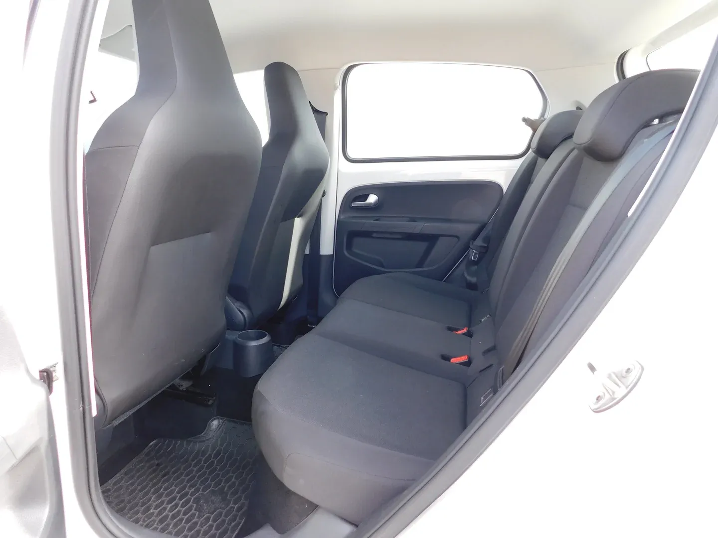 08577 volkswagen up! move up! 1.0 - slika 10