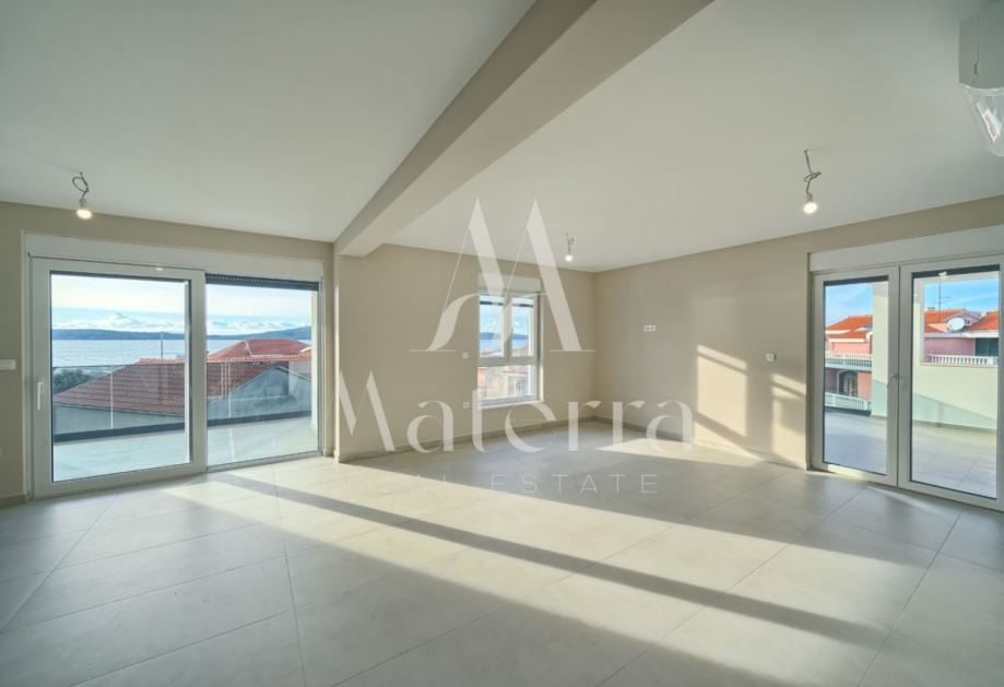LUX PENTHOUSE, POVRŠINE 131,69M2, POGLED NA MORE (prodaja) - Brodarica, Šibenik