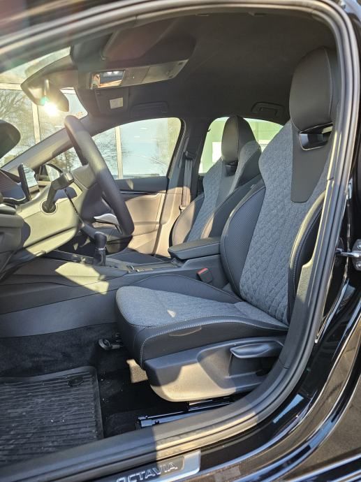škoda octavia sportline 1,5 tsi - slika 13