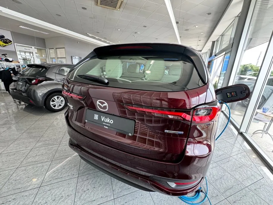 mazda cx-80 7 sjedala phev takumi pano automatik - slika 4