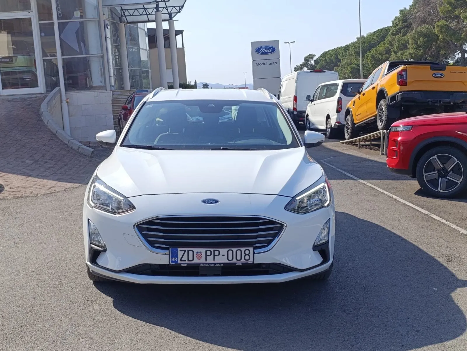 ford focus 1,5 ecoblue - slika 17