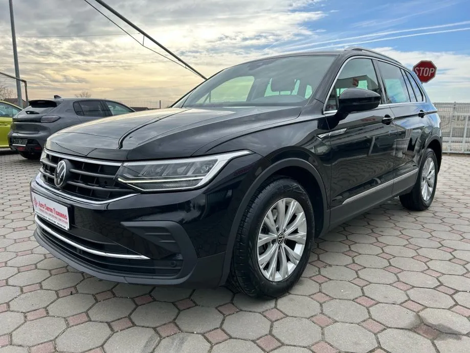 vw tiguan 2,0 tdi dsg 2023.,navi, temp, park senzori, alu, led... - slika 3