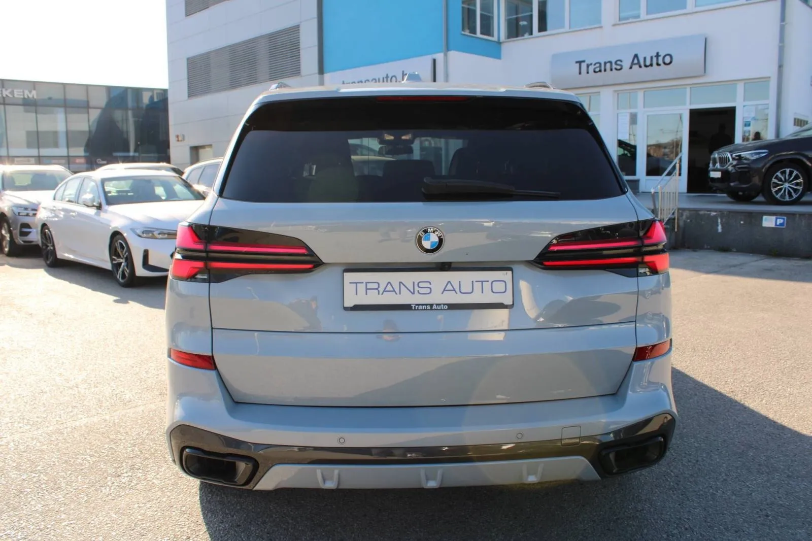 bmw x5 xdrive 40d m-paket *panorama, soft close, head-up* - slika 6