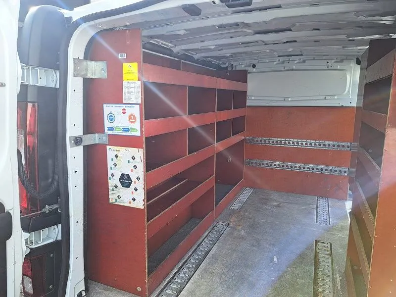 renault trafic 1.6 dci*klima*tempomat*navigacija*police* - slika 8