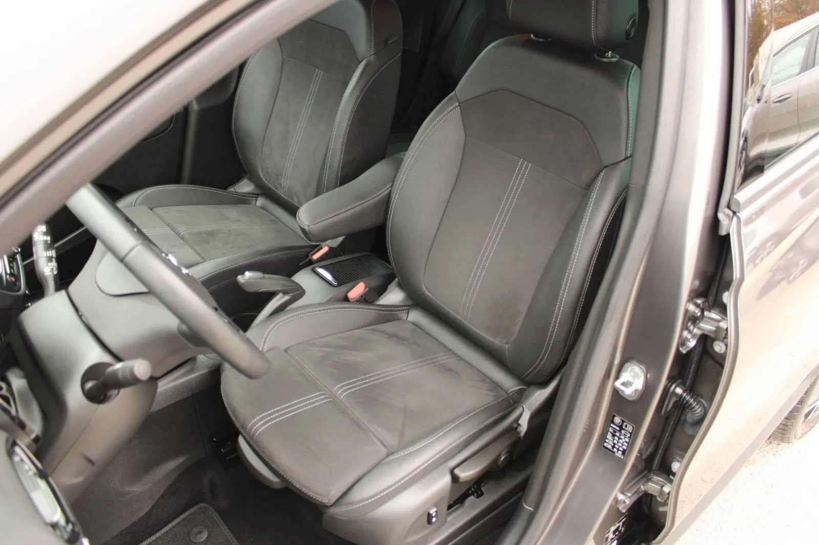 opel crossland 1.2 turbo ultimate *led, navigacija, kamera* - slika 14