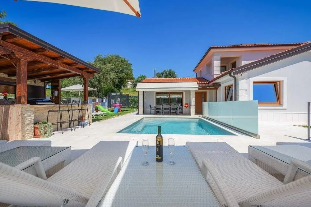 novigrad-nova vila sa bazenom na prodaji (prodaja) - slika 3