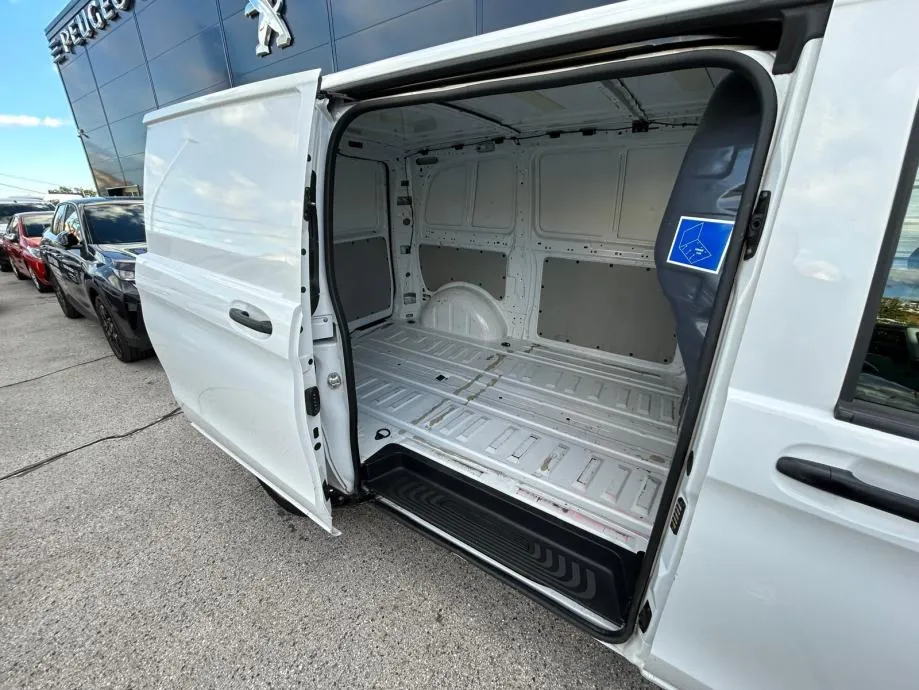 mercedes benz vito 109 cdi - 2019 - klima - 120.000km - odličan - slika 12