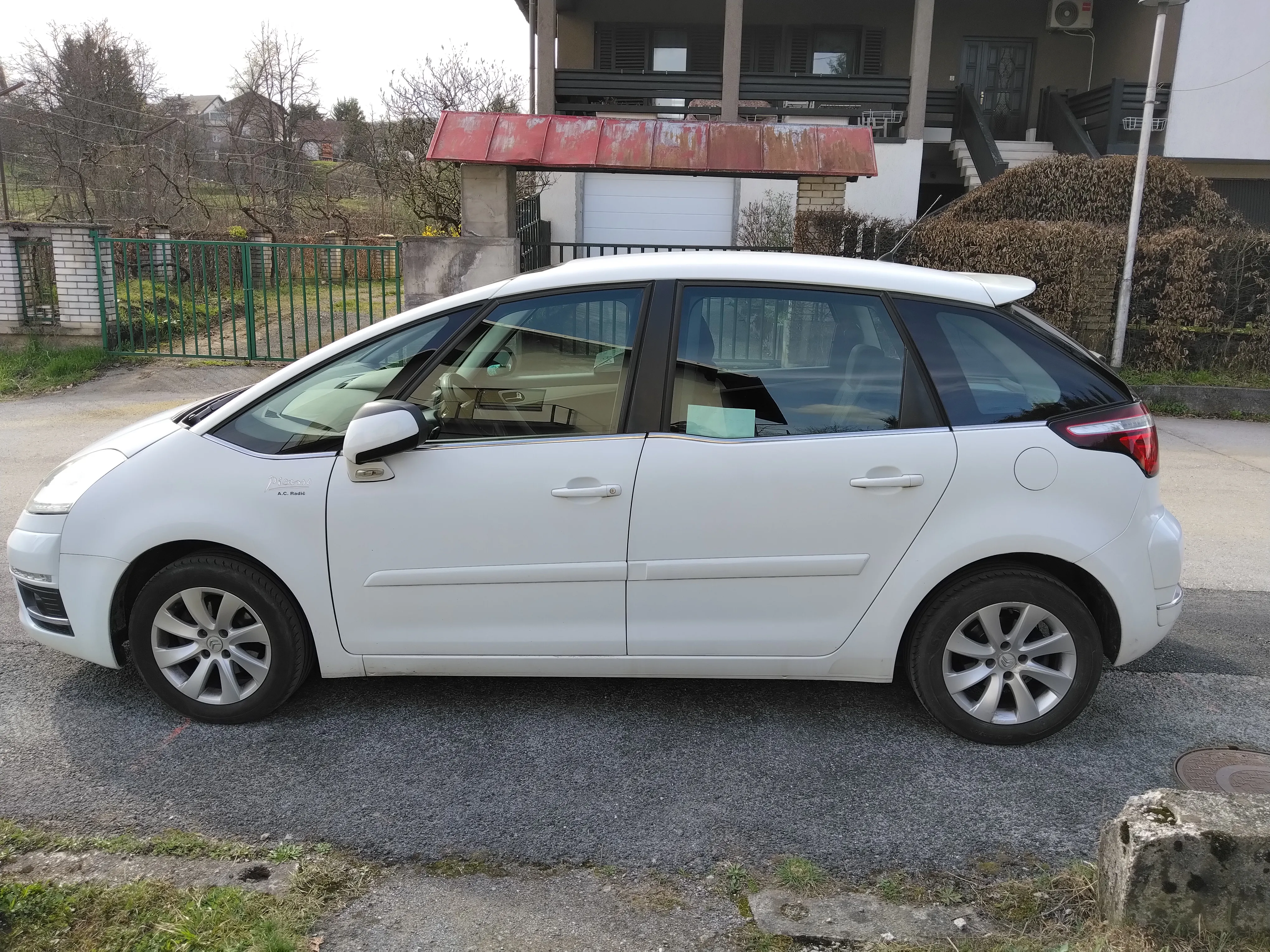 Citroen C4 Picasso 1.6 benzin - Ogulin