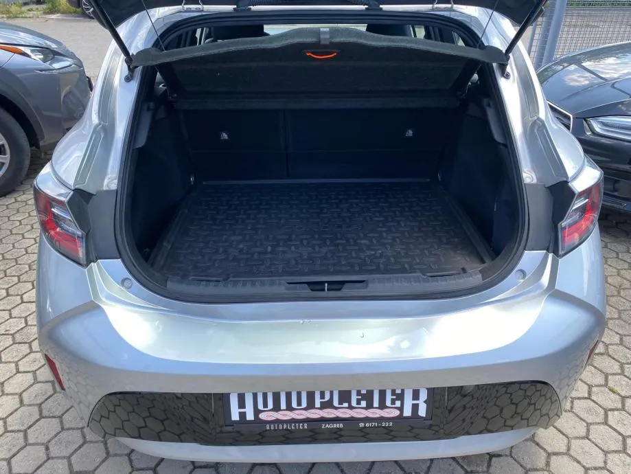 toyota corolla 1.8 hybrid automatik, navi, tempomat, 4x garancija!! - slika 11