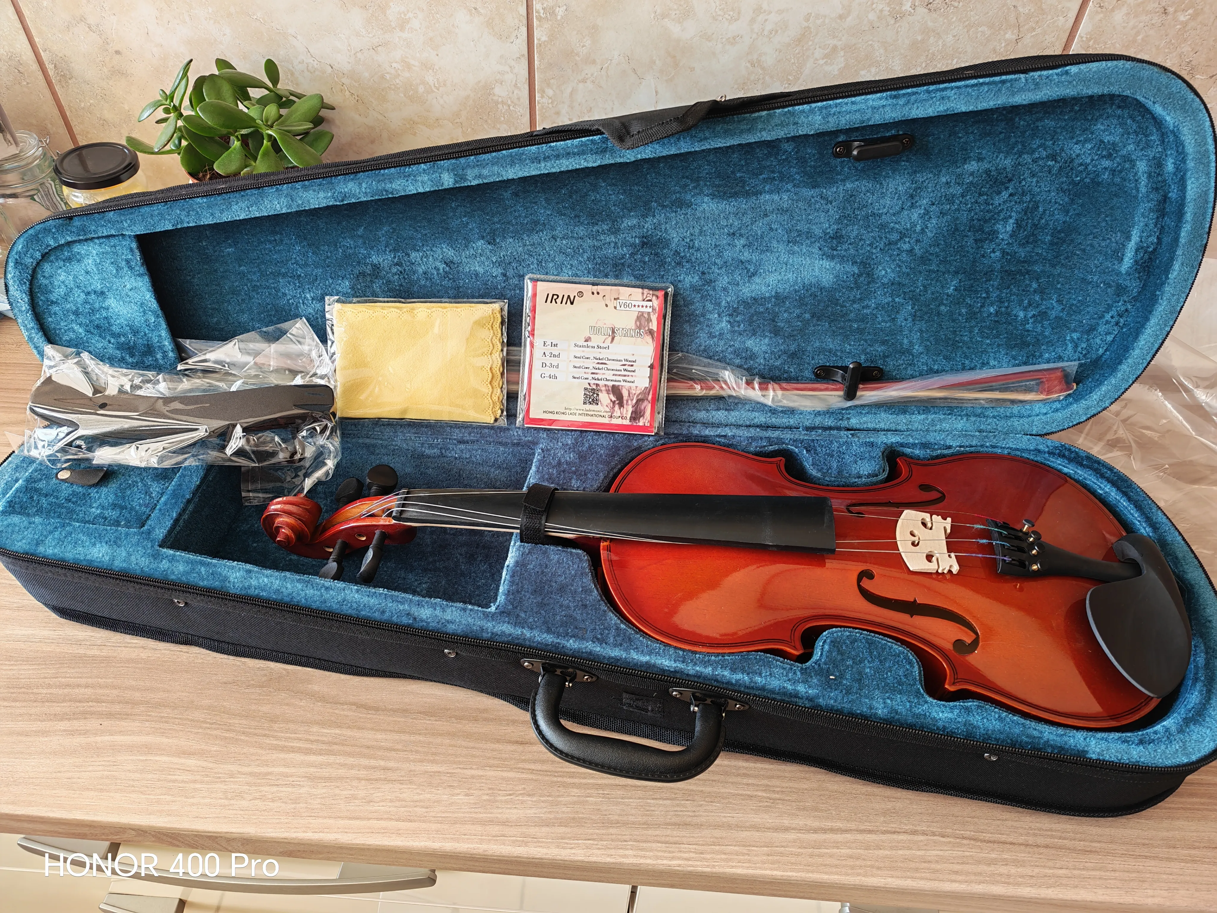 Violina 4/4 potpuno Novo - Zagreb