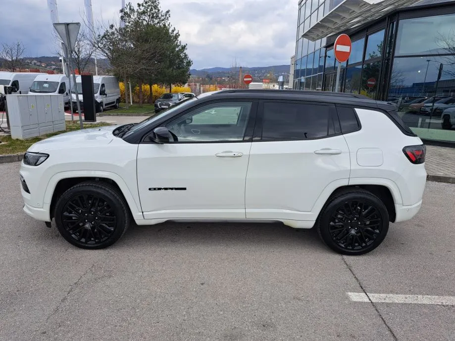 jeep compass mca 1.3 gse (180 ks) phev 4xe s - slika 4