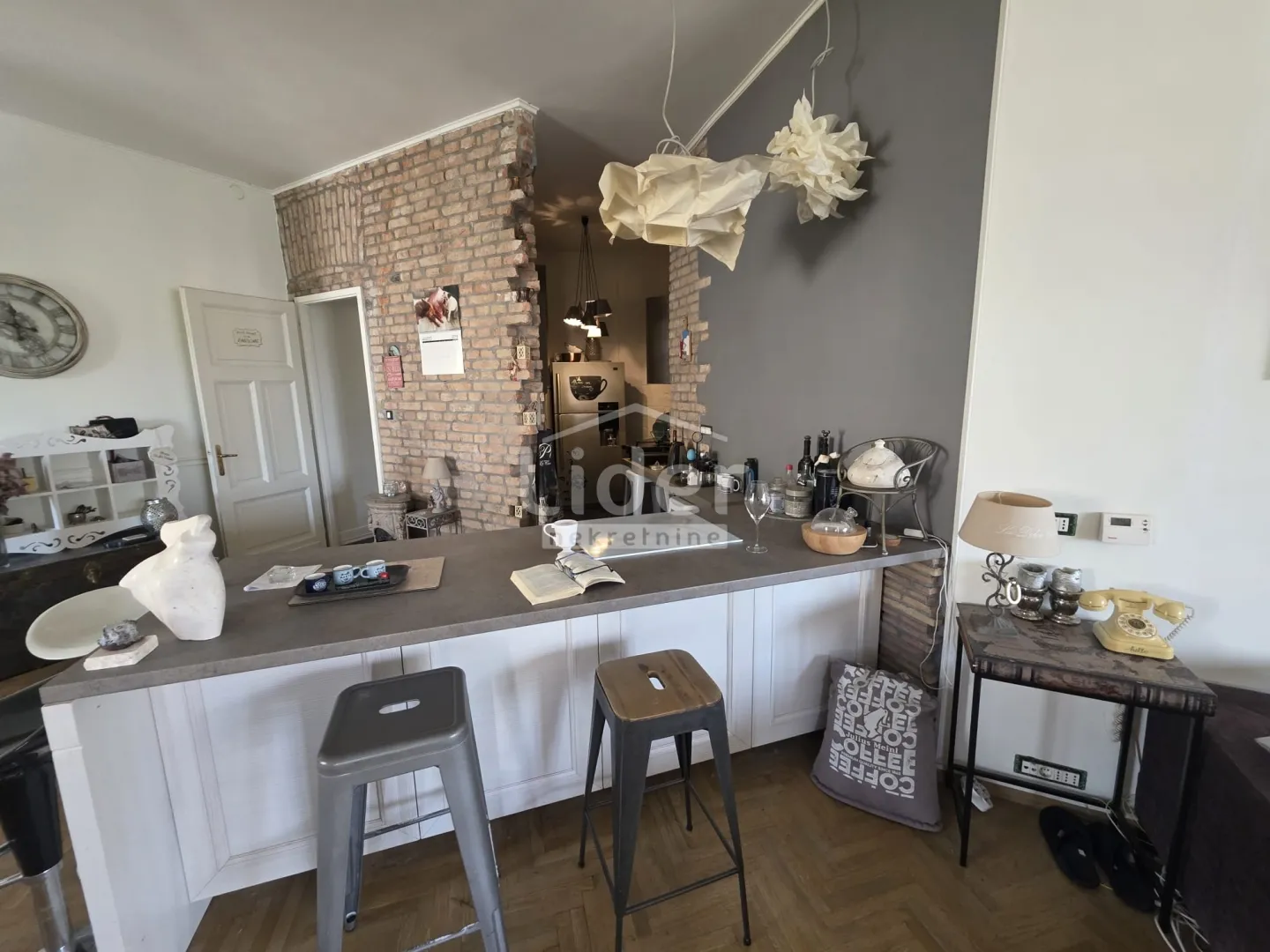 centar, 200m2, 4s+db, dizajnerski građanski stan - slika 12