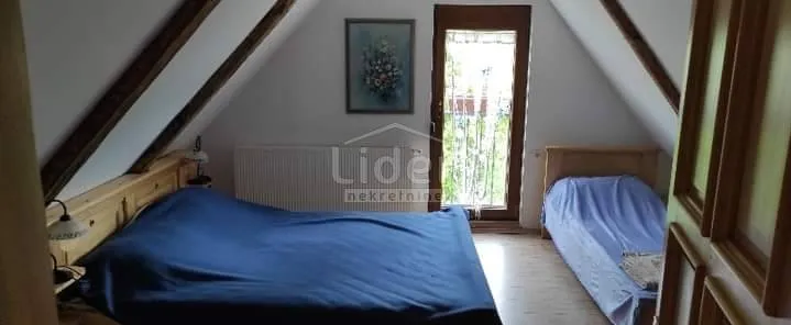 mrkopalj, samostojeća kuća s okućnicom - slika 8