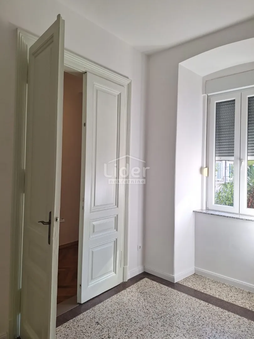 centar-2s+db,82m2 - slika 10