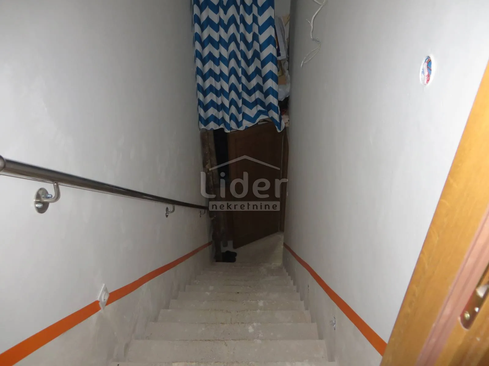 grobnik, čavle, 300 m2 + 1000 m2 okućnice - slika 20