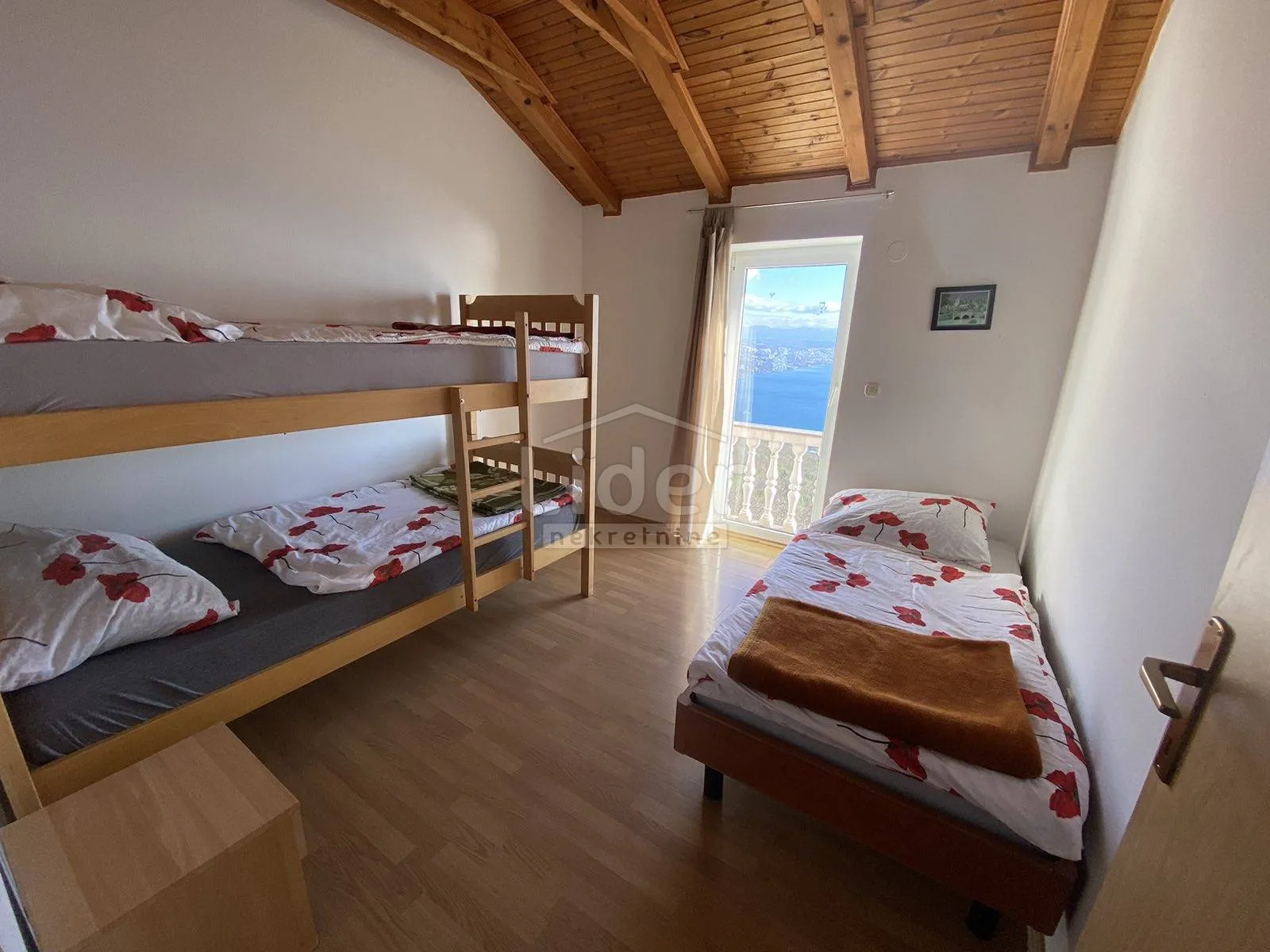 stan za radnike, 2s+db, najam, 1300€/mj. sa uključenim režijama - slika 3