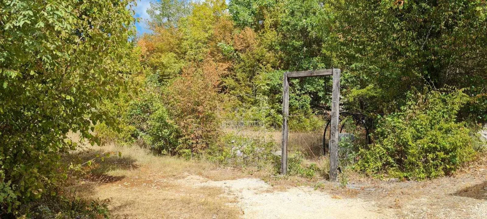 kras (krk)- samostojeća kuća s okućnicom - slika 25