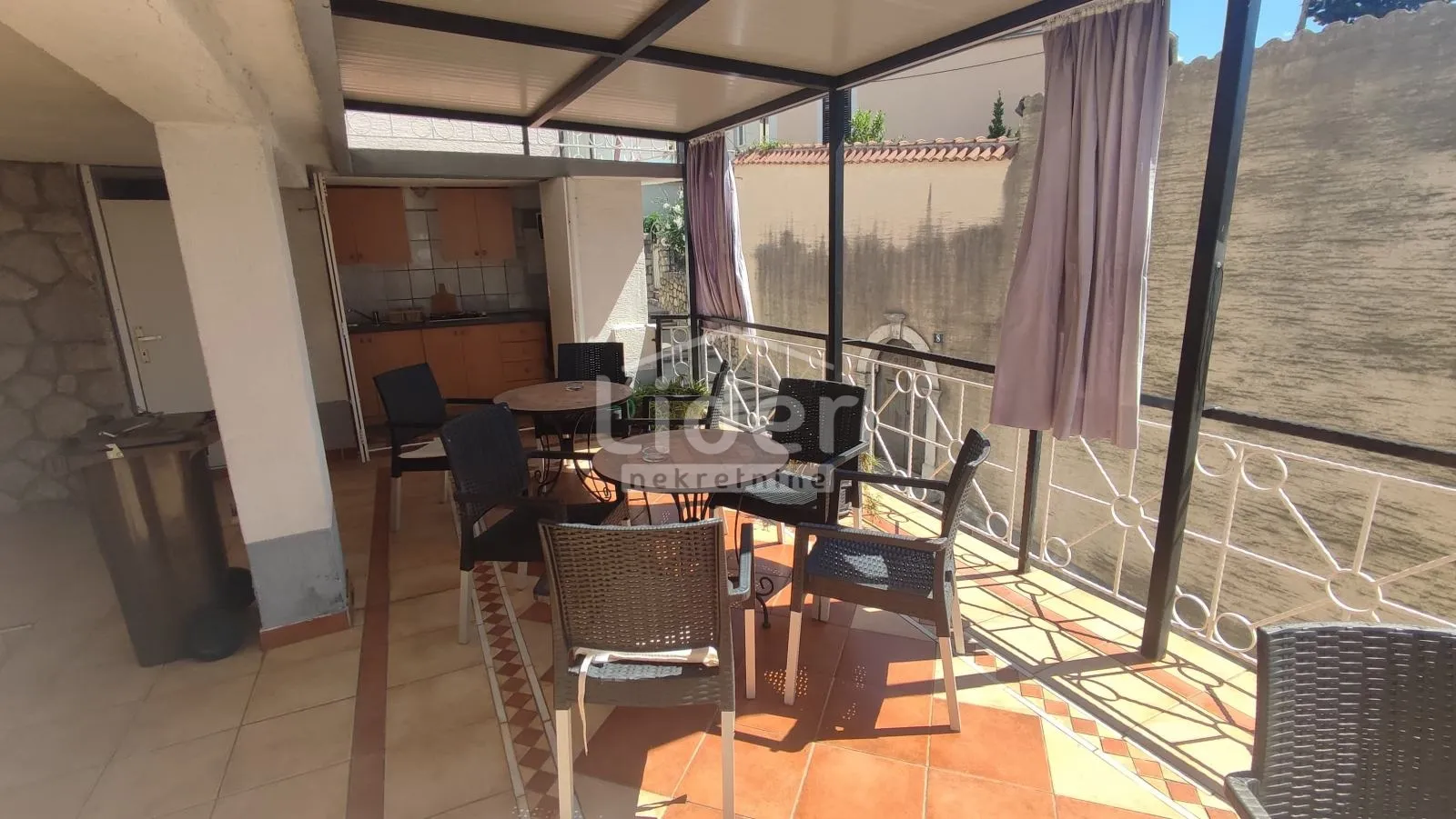 vila: crikvenica u centru, 360.00 m2 - slika 5