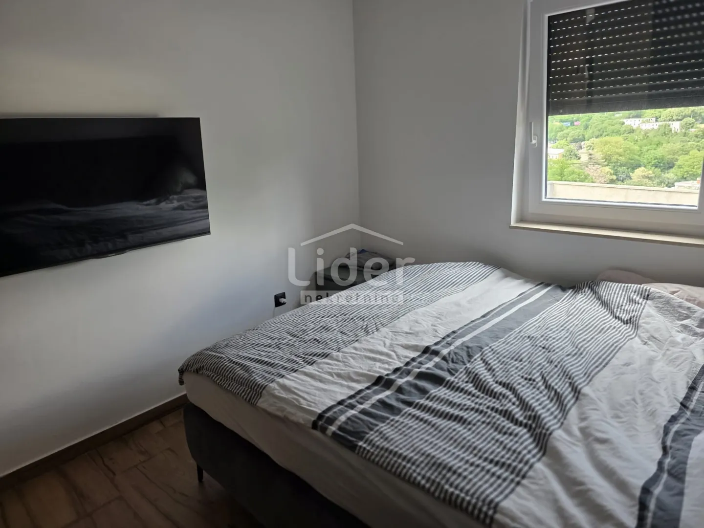 banderovo, 3s+db, 2 parkinga, lođa, panorama, namješten - slika 29