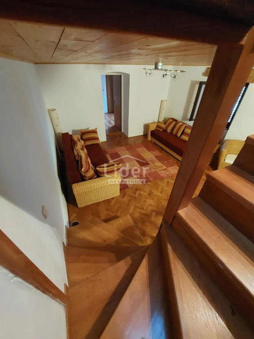 omišalj-kuća na 3 etaže - slika 7