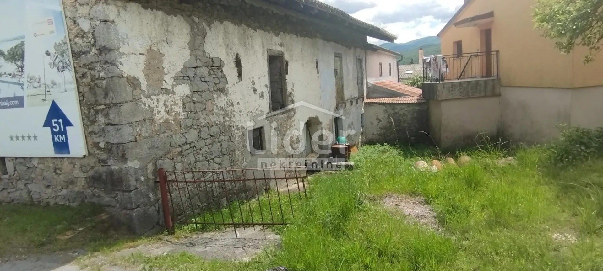 kuća za adaptaciju-krajnja u nizu - slika 3