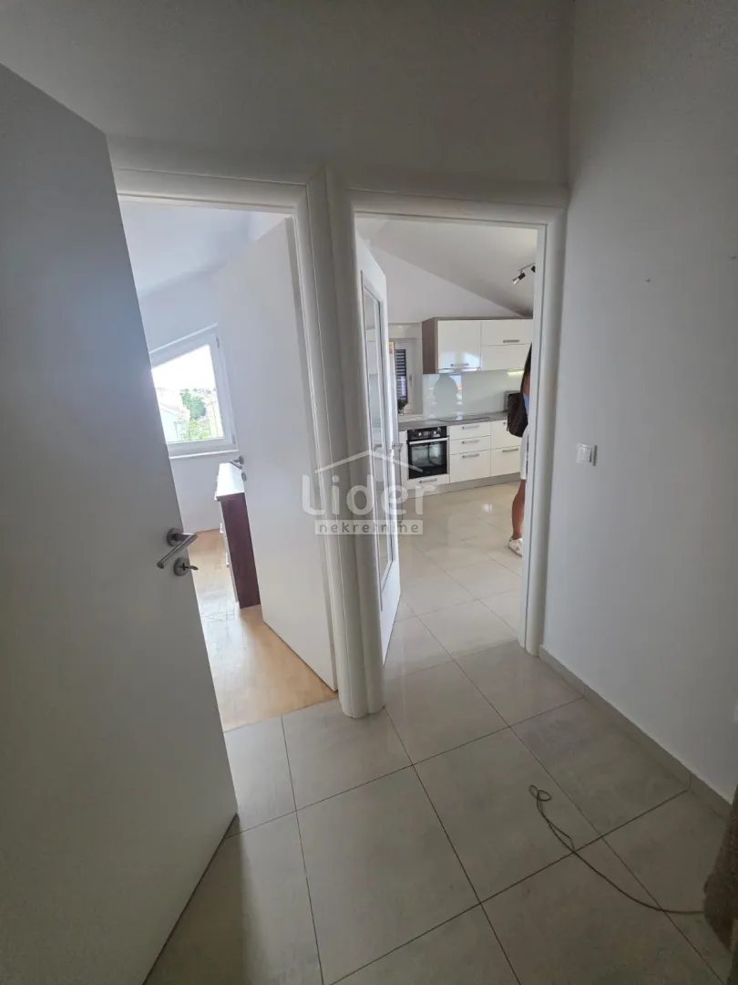 novalja-gaj, 70m od mora, penthouse, 2 stana - slika 10