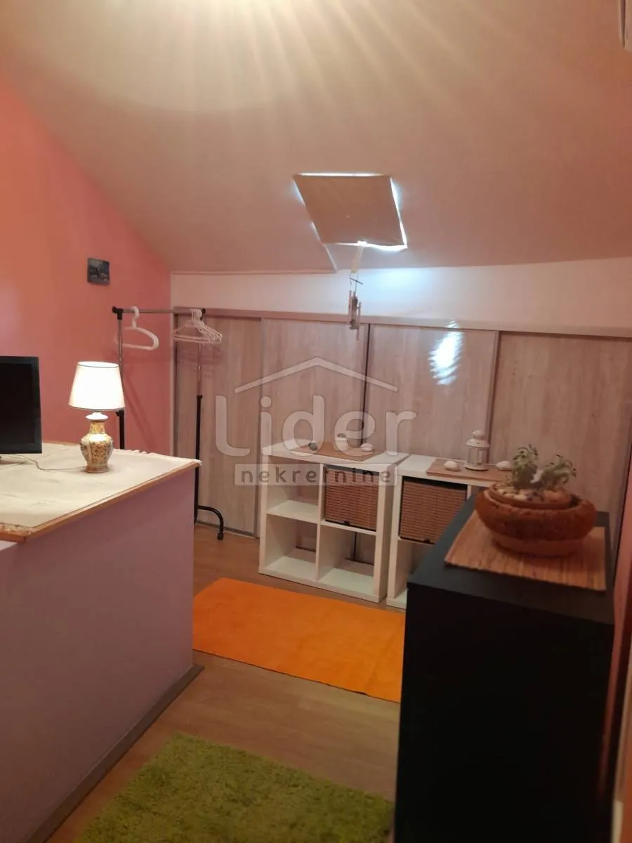 crikvenica kuća u nizu u centru grada - slika 28