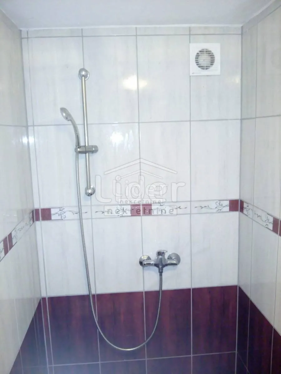 bunica (senj) 2 stana u kući s pogledom na more - slika 20